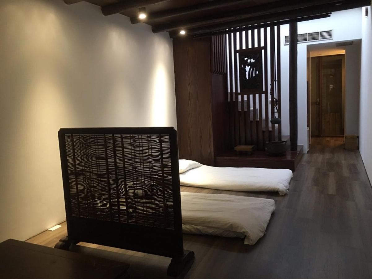Dark Street House B&B Beigang エクステリア 写真
