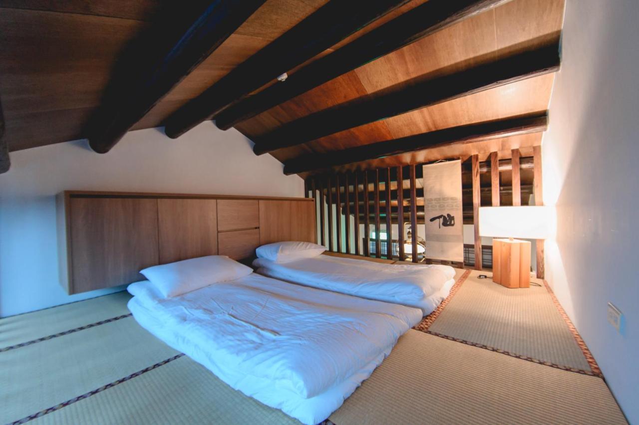 Dark Street House B&B Beigang エクステリア 写真